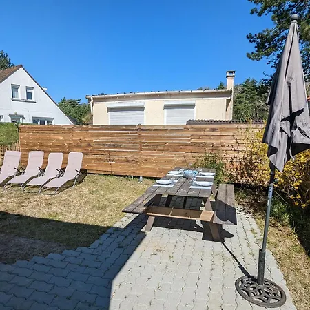 Holiday home Charmante Maison Proche Plage, Bien Equipee Pour 4 Pers., Terrasse Avec Barbecue, Parking Gratuit - Fr-1-730-10